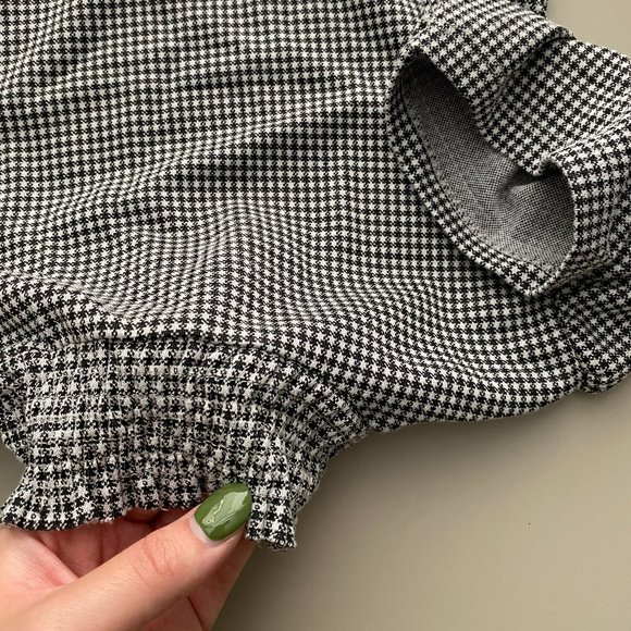 Zara Houndstooth gingham turtleneck cropped top - Picture 2 of 2